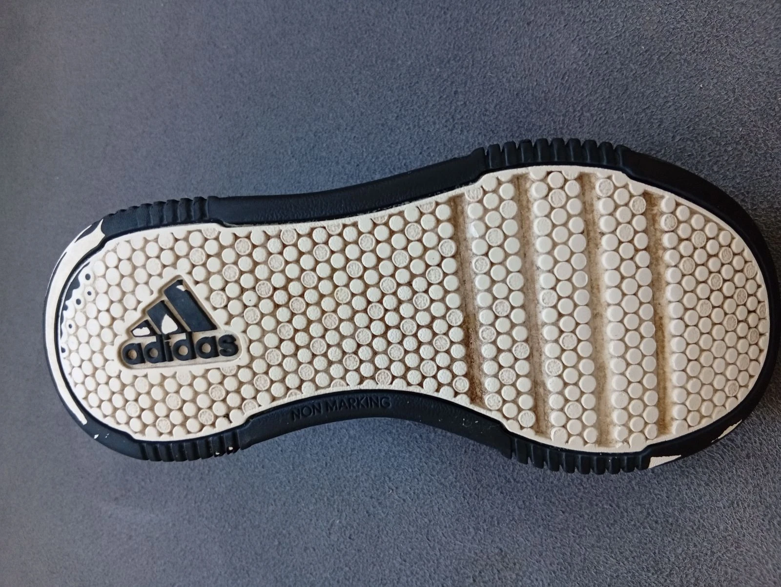 Tênis Adidas infantil brancos e pretos - Tamanho 29 - Com velcro – photo 8
